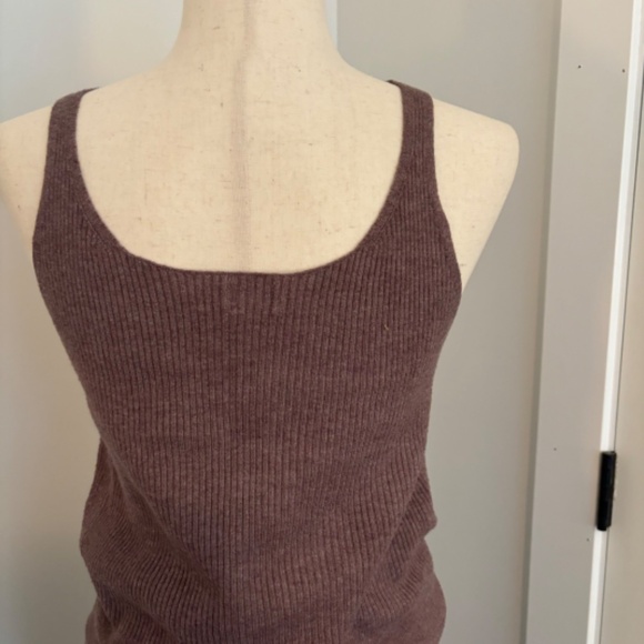 Ribbed Heather Purple Sweater Tank - Picture 5 of 5